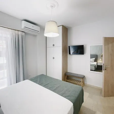 Apartmán Urban Hive Chania, Your Basecamp - Fiber Wifi