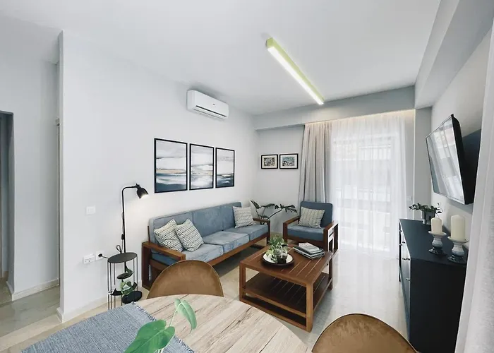 Urban Hive Chania, Your Basecamp - Fiber Wifi * Chania (Crete)