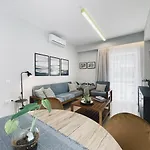 Urban Hive Chania, Your Basecamp - Fiber Wifi 干尼亞